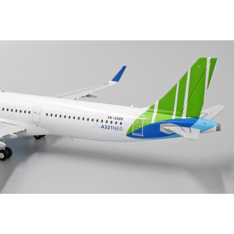 1/200 バンブーエアウェイズ エアバス A321 NEO 1/200 バンブー