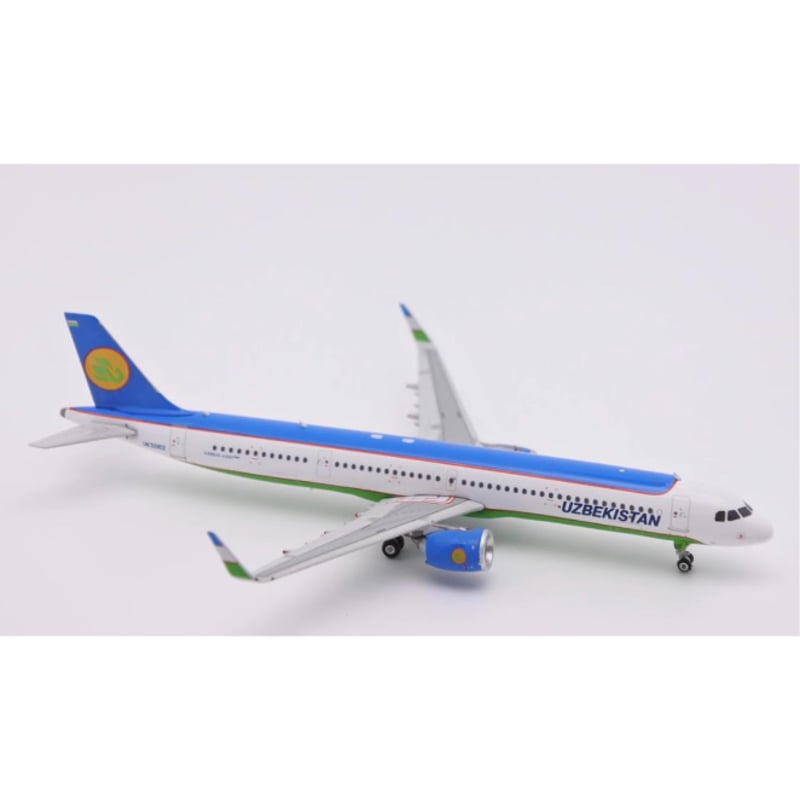 1/400 A321neo ウズベキスタン航空 UK32102 | ひ