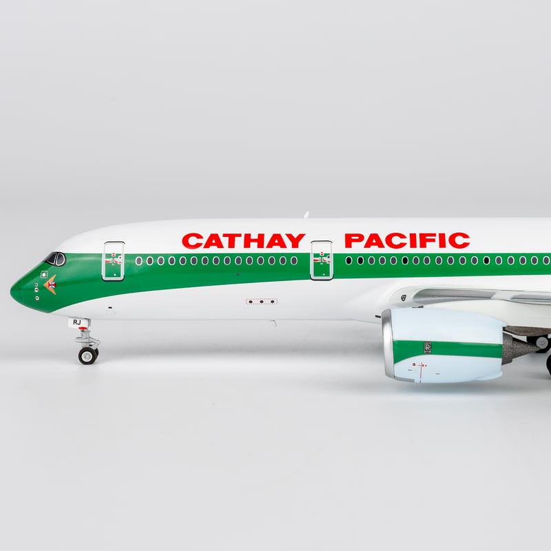 ULTIMATE COLLECTION)1/400 A350-900 キャセイパシフィック航