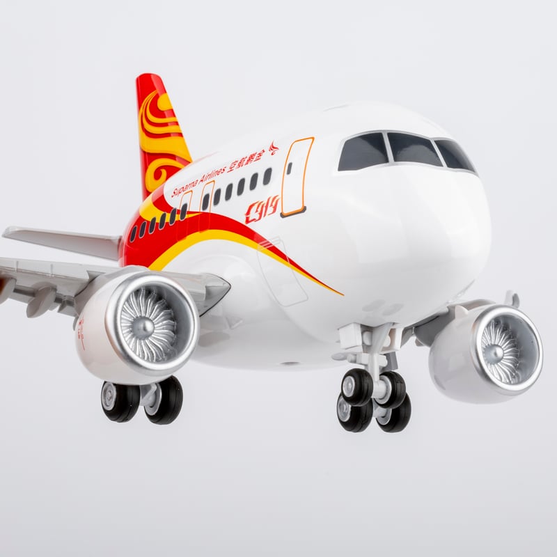 たまごひこうき・Snap-Fit Cute）C919 金鵬航空 スタンド付き | ひこー