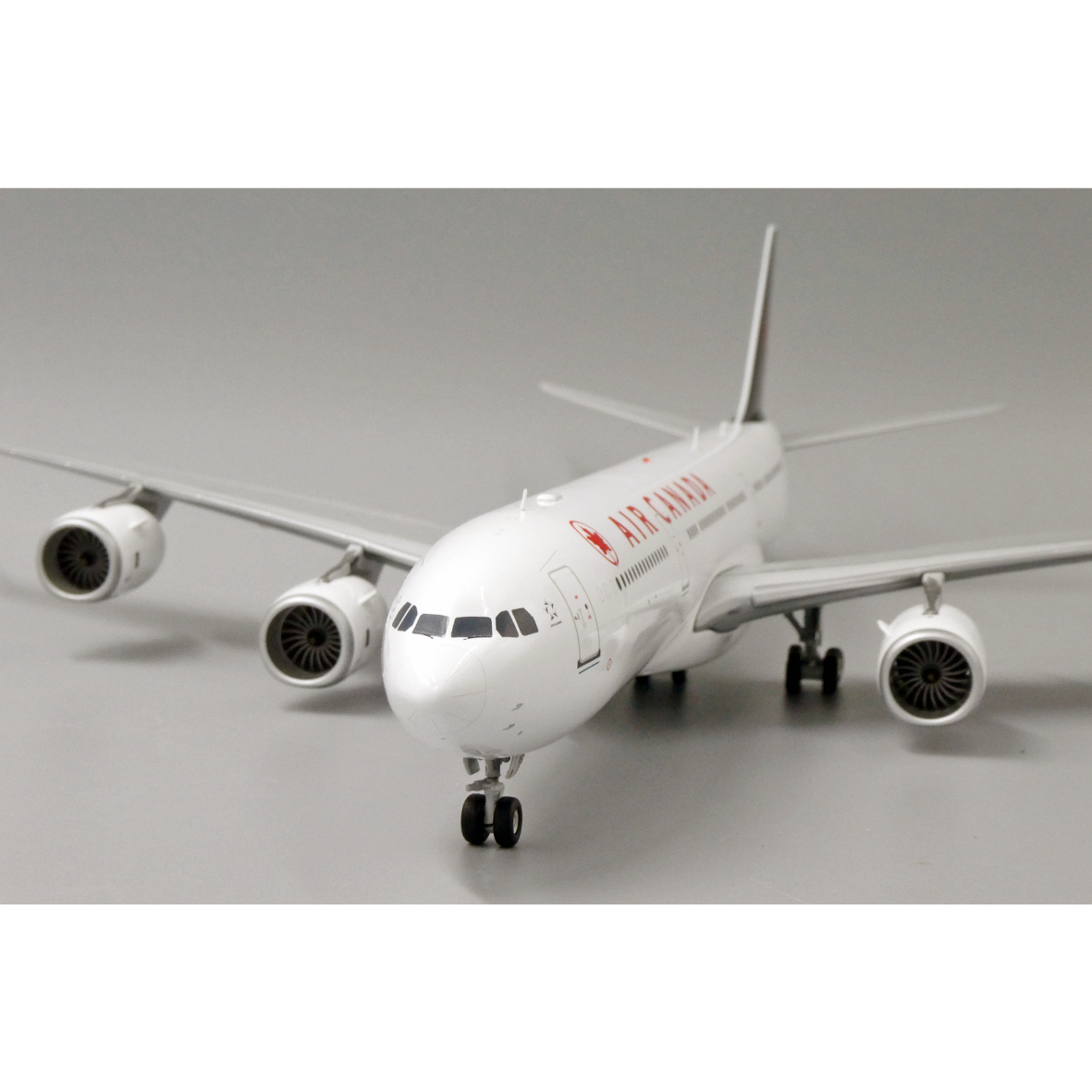 お取り寄せ商品】1/200 A340-500 エア・カナダ「旧塗装」 C お取り寄せ商品】1/200 A340-500 エア・カナダ「旧塗装」 C