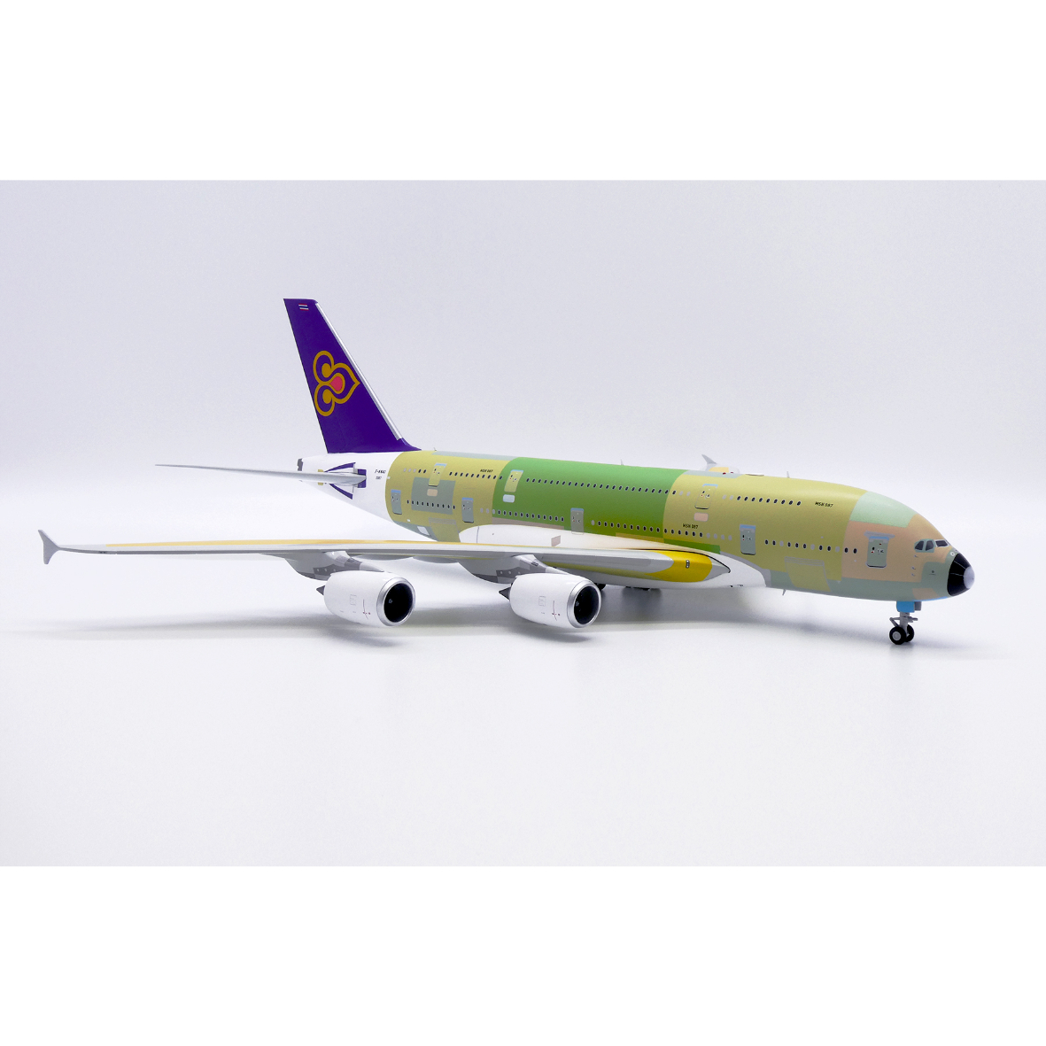 タイ国際航空 A380 F-WWAO 1/200 お取り寄せ商品】1/200 タイ国際航空（エアバス社下地塗装） F-WWAO