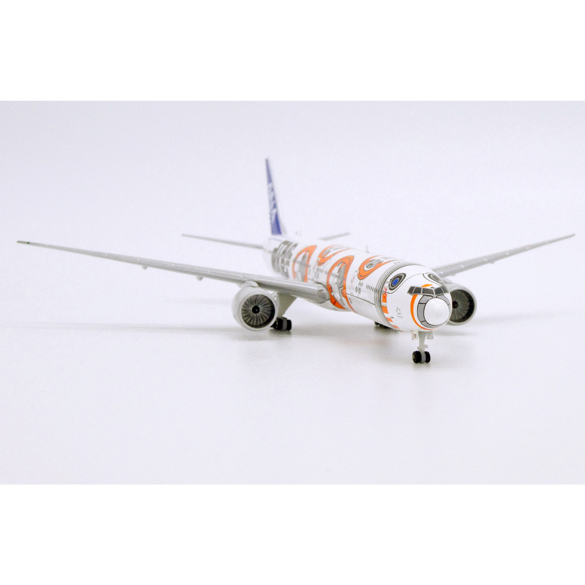 非売品・新商品情報】1/500 777-300ER ANA「BB-8 ANA JET特別