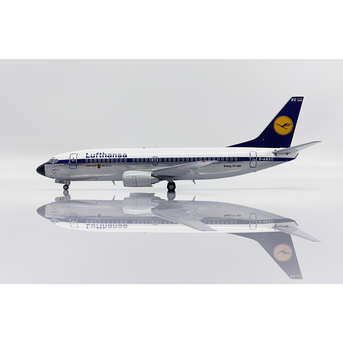 お取り寄せ商品】1/200 737-300 ルフトハンザドイツ航空 D-ABXC (ポ
