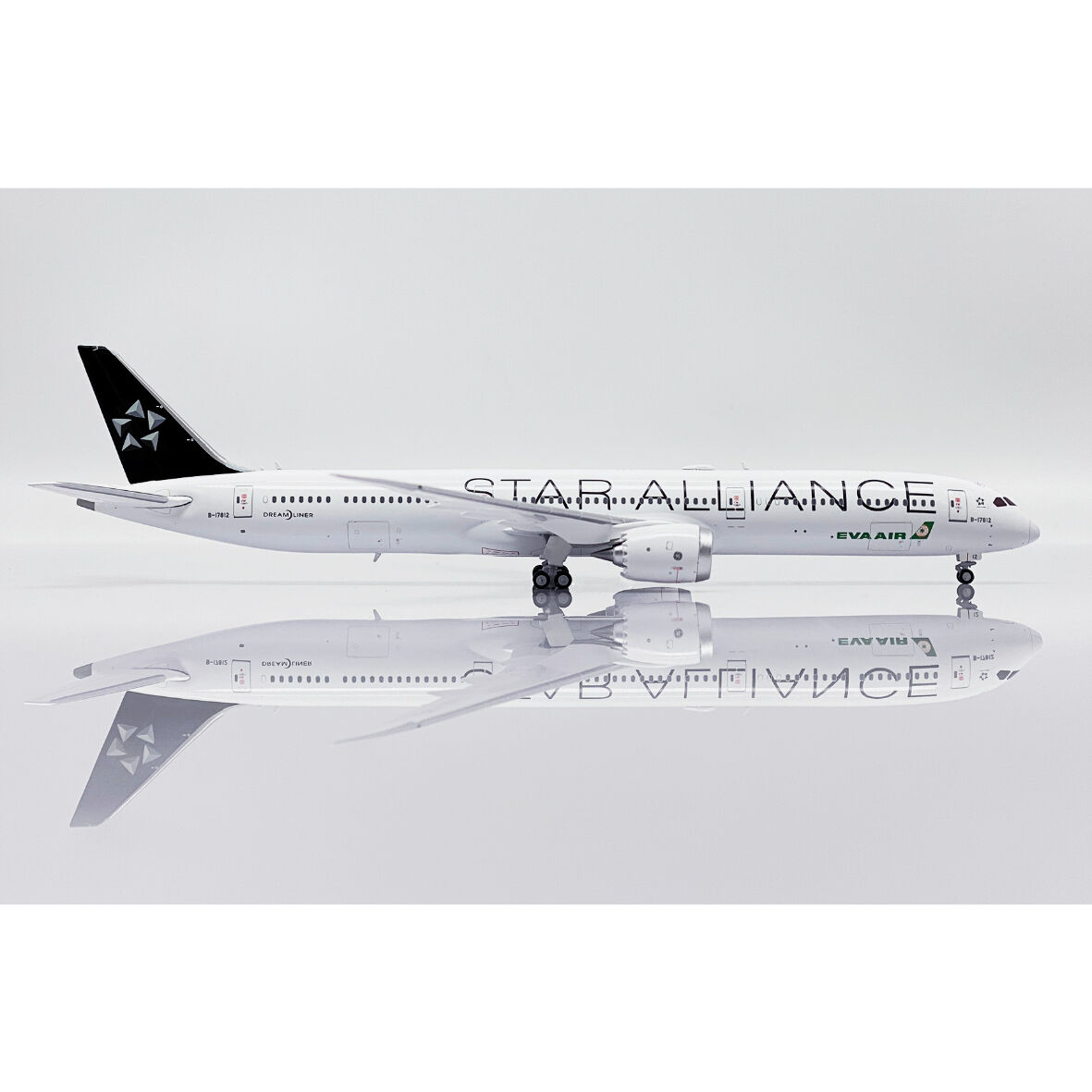 EVA AIR 787-10 エバー航空 スターアライアンス ph 1:400 Amazon.co.jp: EVA AIR 787-10 エバー航空 スターアライアンス