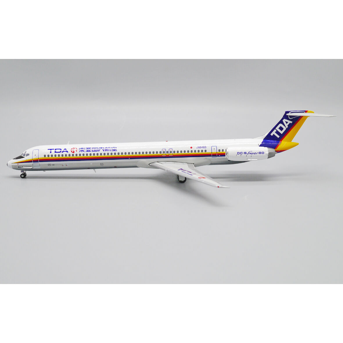 非売品・新商品情報】1/200 MD-81 東亜国内航空 JA8469 | ひこー 非売品・新商品情報】1/200 MD-81 東亜国内航空 JA8469 | ひこー