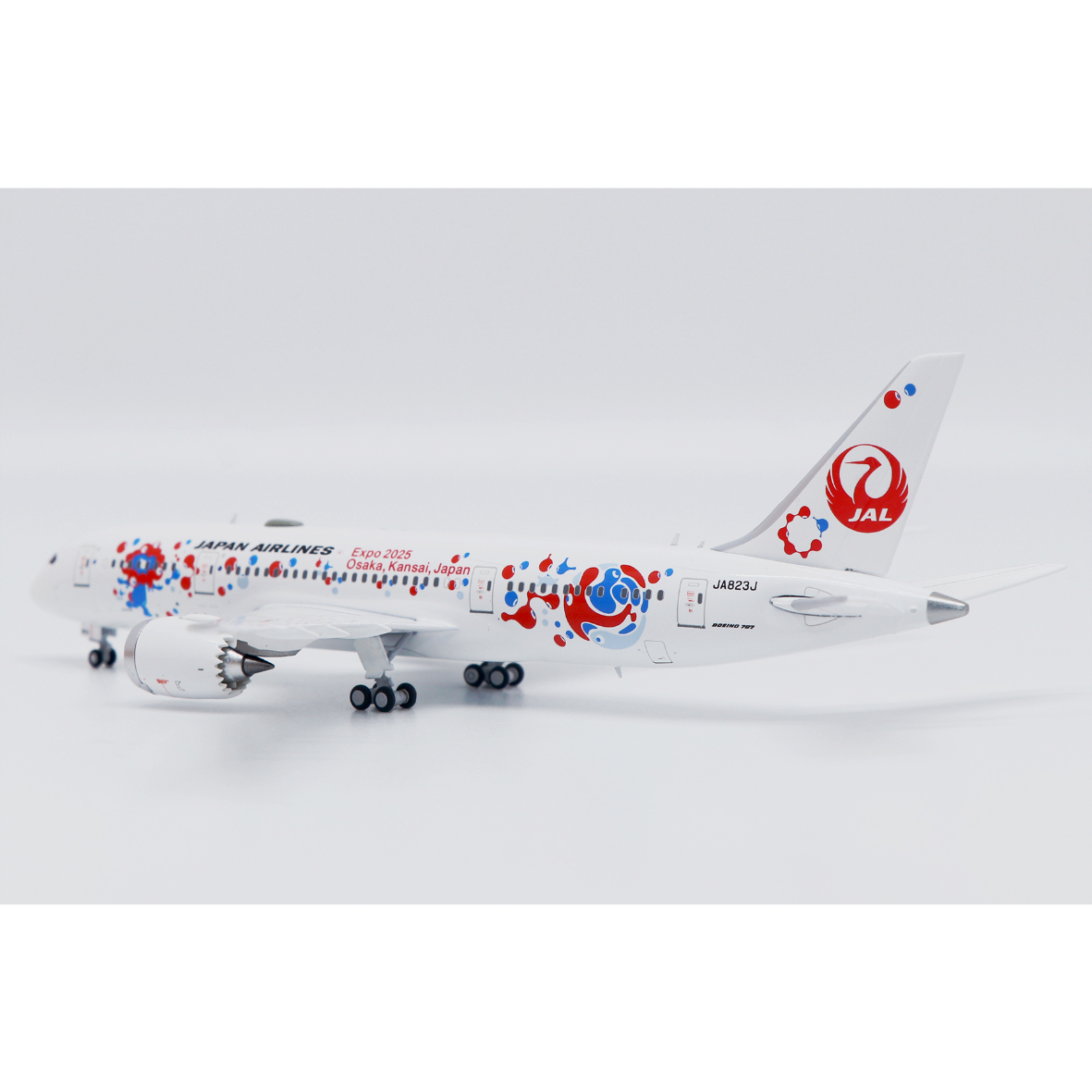 Boeing 787-8 JAL JA823J ミャクミャクジェット1:400 非売品・新商品情報】1/400 787-8 JAL「ミャクミャクJET 2号機
