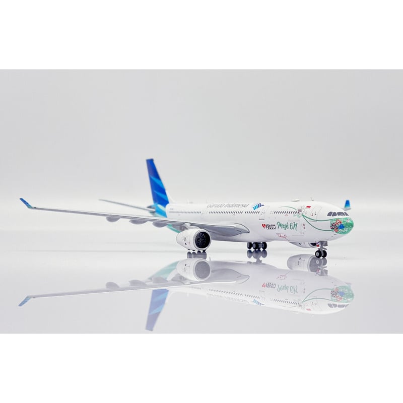 インドネシア マスク ガルーダ、羽田にマスク”着用”A330neo初飛来「さあ、マスクを