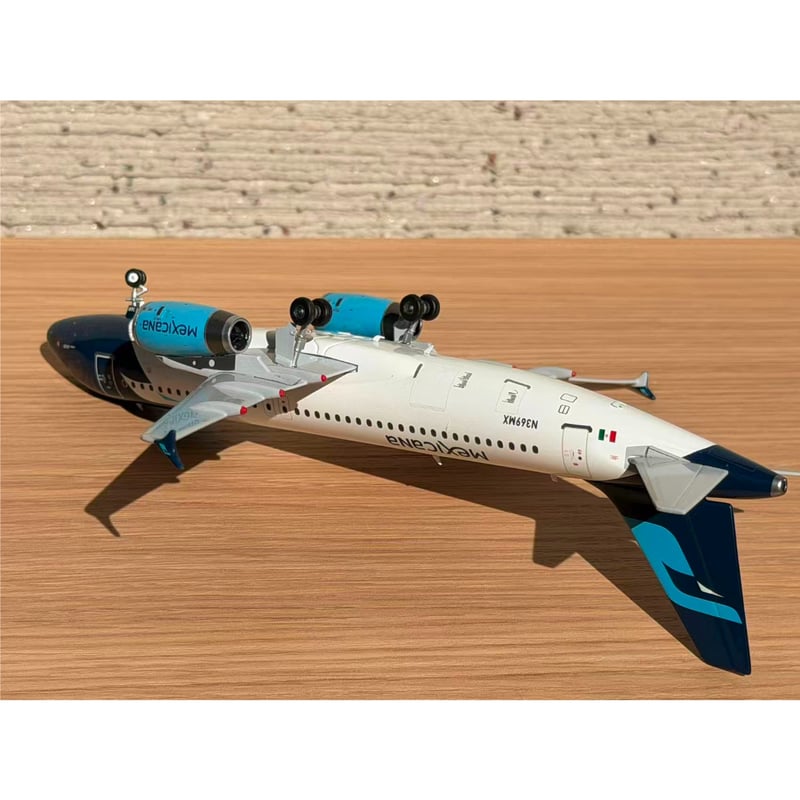 絶版】【中古】1/200 A320 メキシカーナ航空 N369MX | ひこーきちゃん