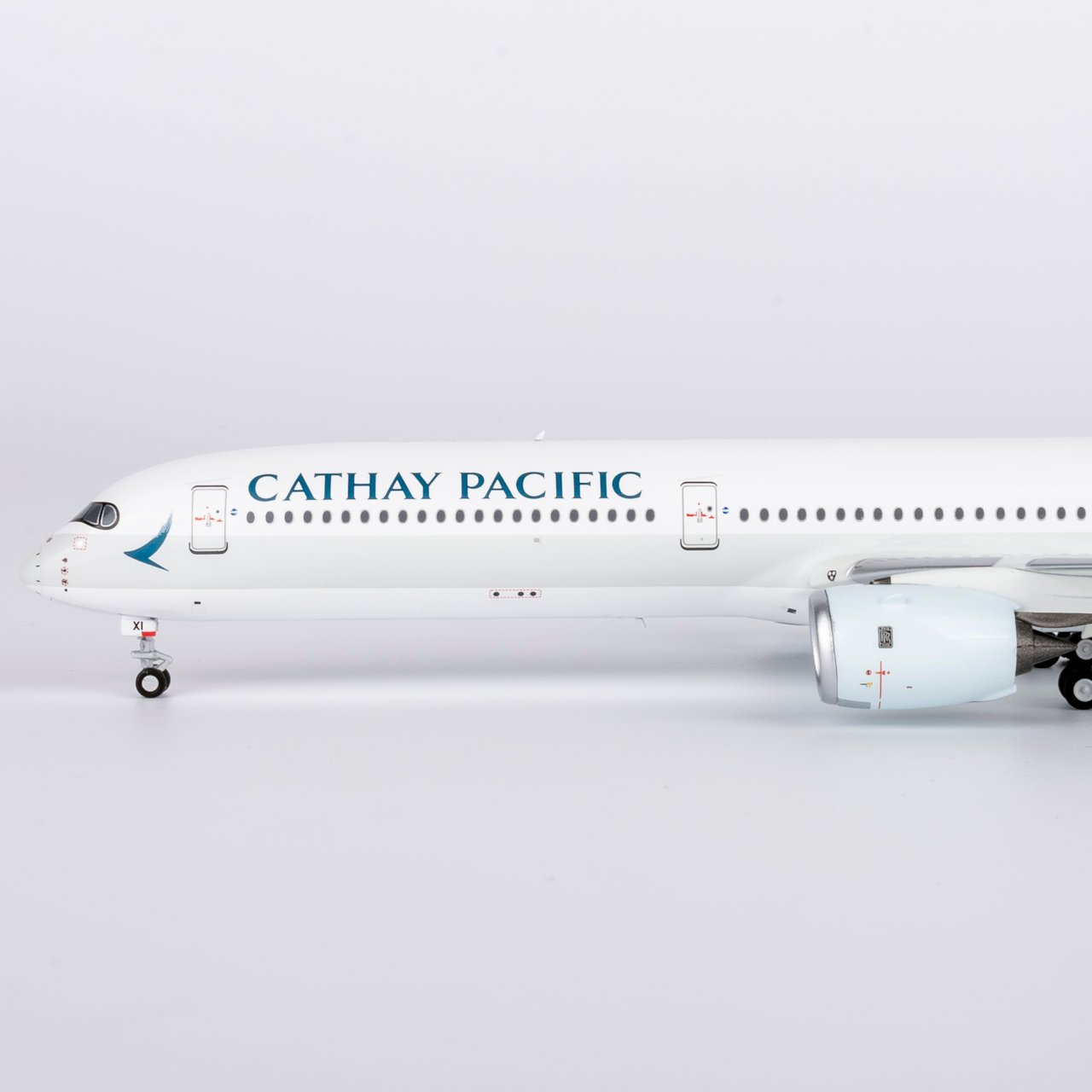 1/400 A350-1000 キャセイパシフィック航空「香港啓徳空港100周年記念