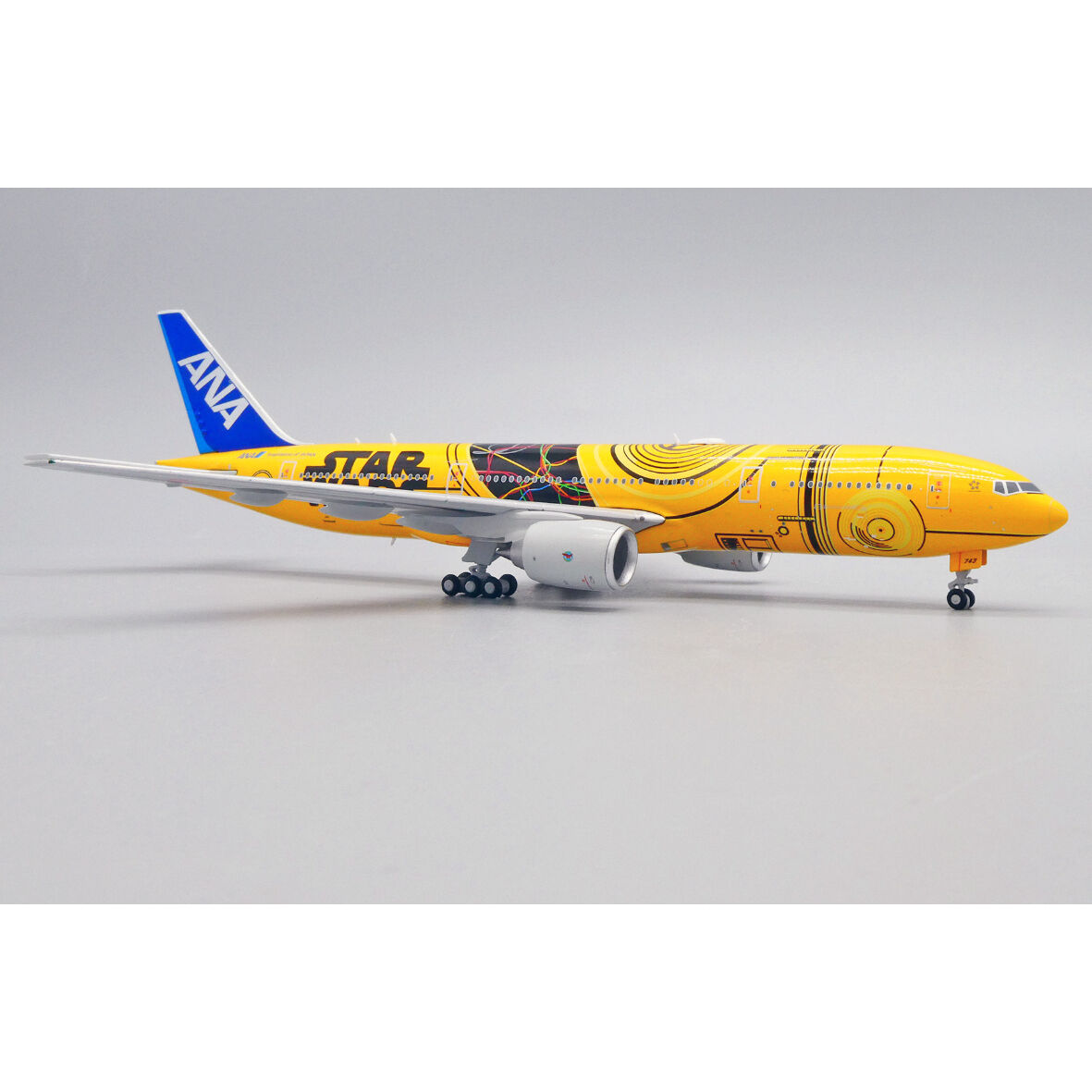 航空機・ヘリコプター 1/400 ANA B777-200ER JA743A C-3PO 航空機・ヘリコプター 1/400 ANA B777-200ER JA743A C-3PO ANA