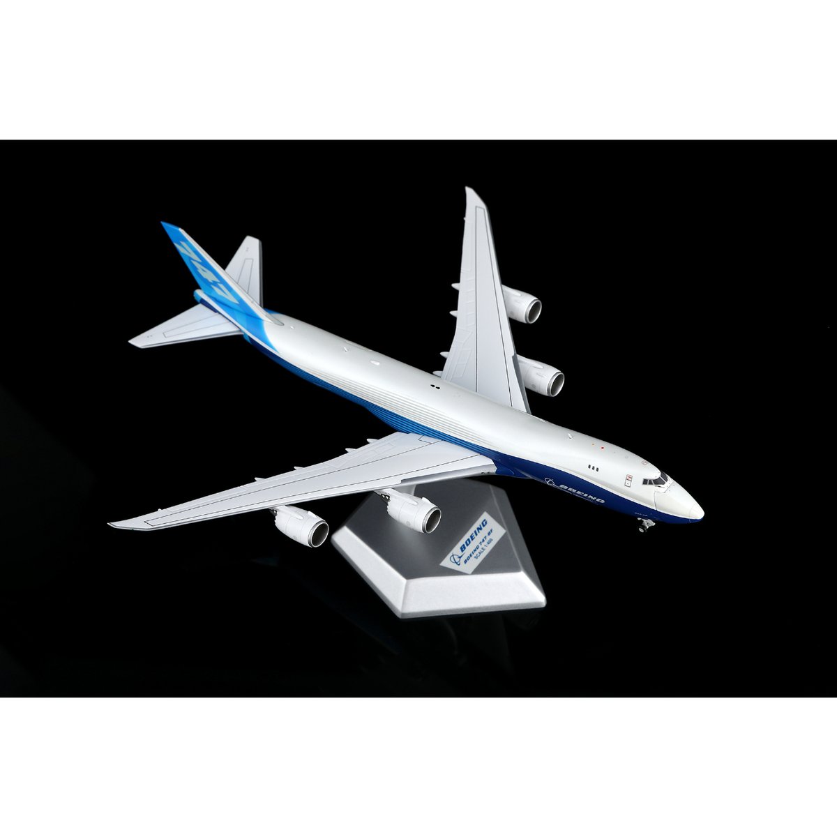 お取り寄せ商品】1/400 747-8F ボーイング社「ハウスカラー」 | ひこー