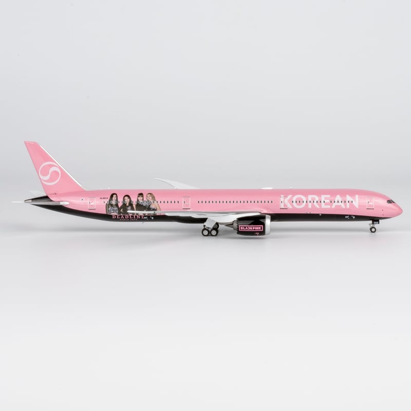 お取り寄せ商品】1/400 787-10 大韓航空「BlackPink」 HL881