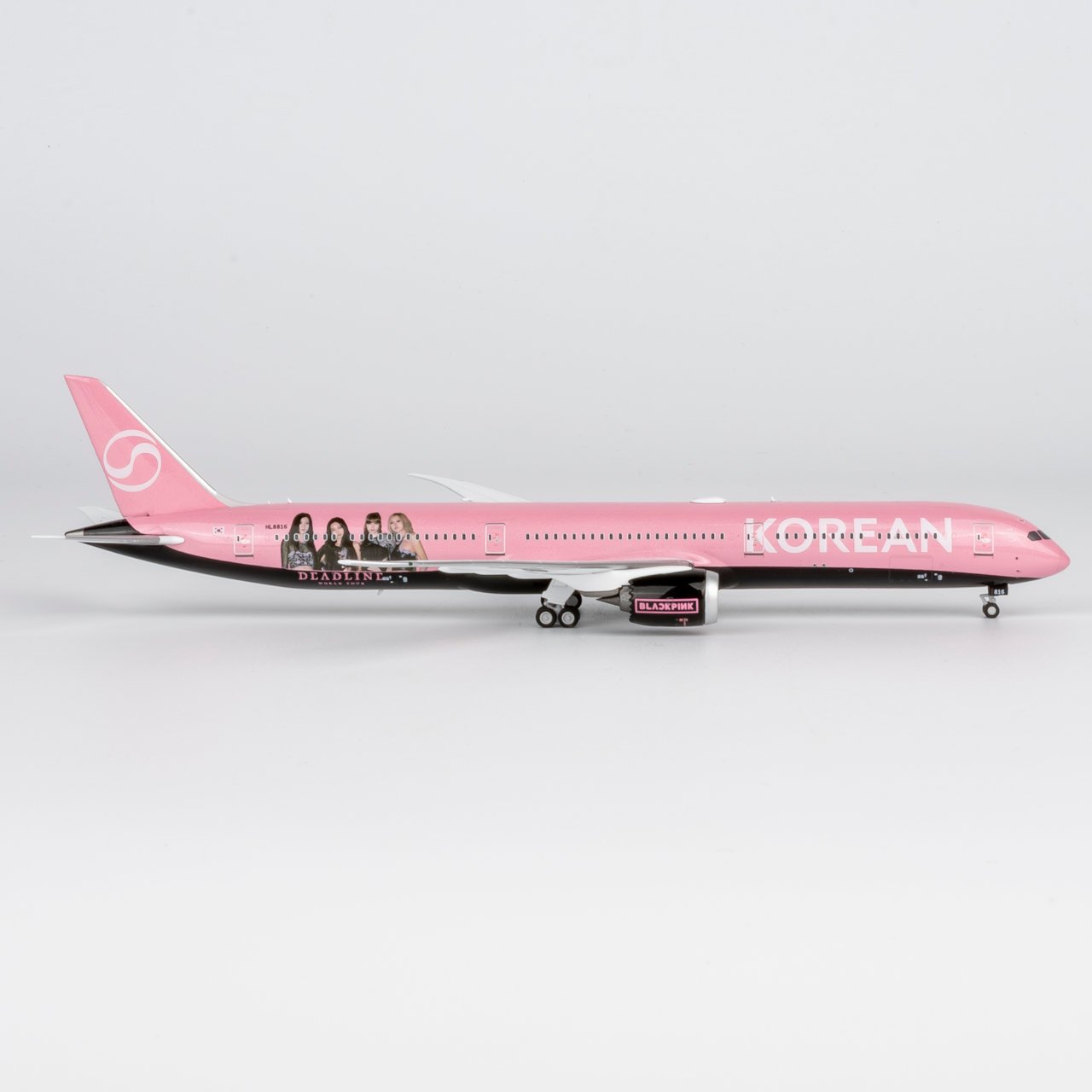 お取り寄せ商品】1/400 787-10 大韓航空「BlackPink」 HL881