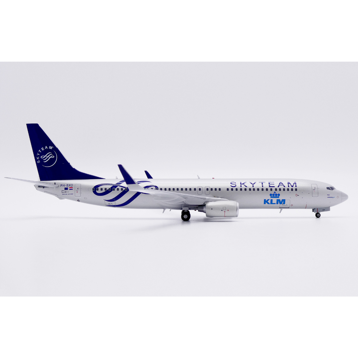 お取り寄せ商品】1/200 737-900 KLMオランダ航空「スカイチーム特