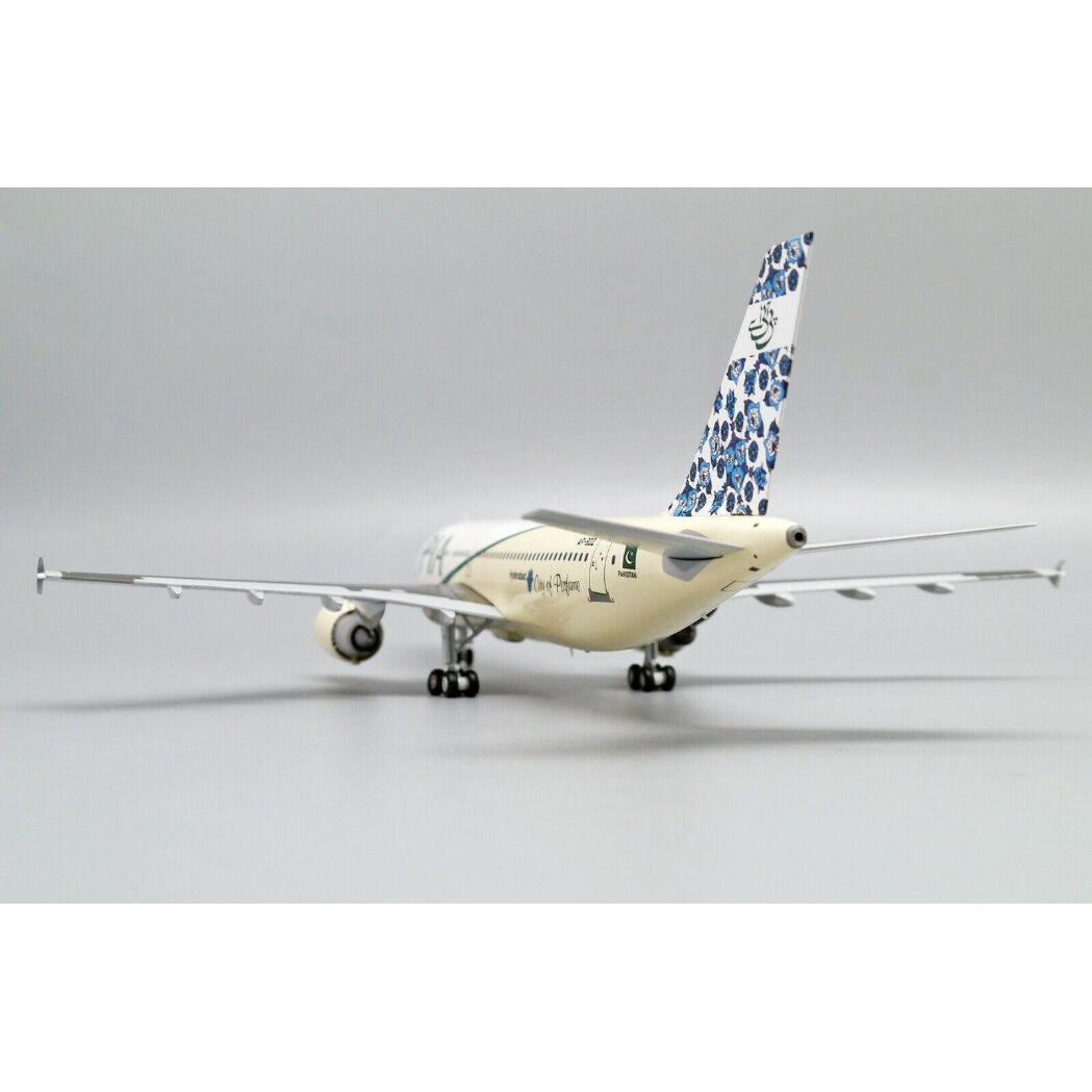 お取り寄せ商品】1/200 A310-300 PIAパキスタン航空 特別塗装