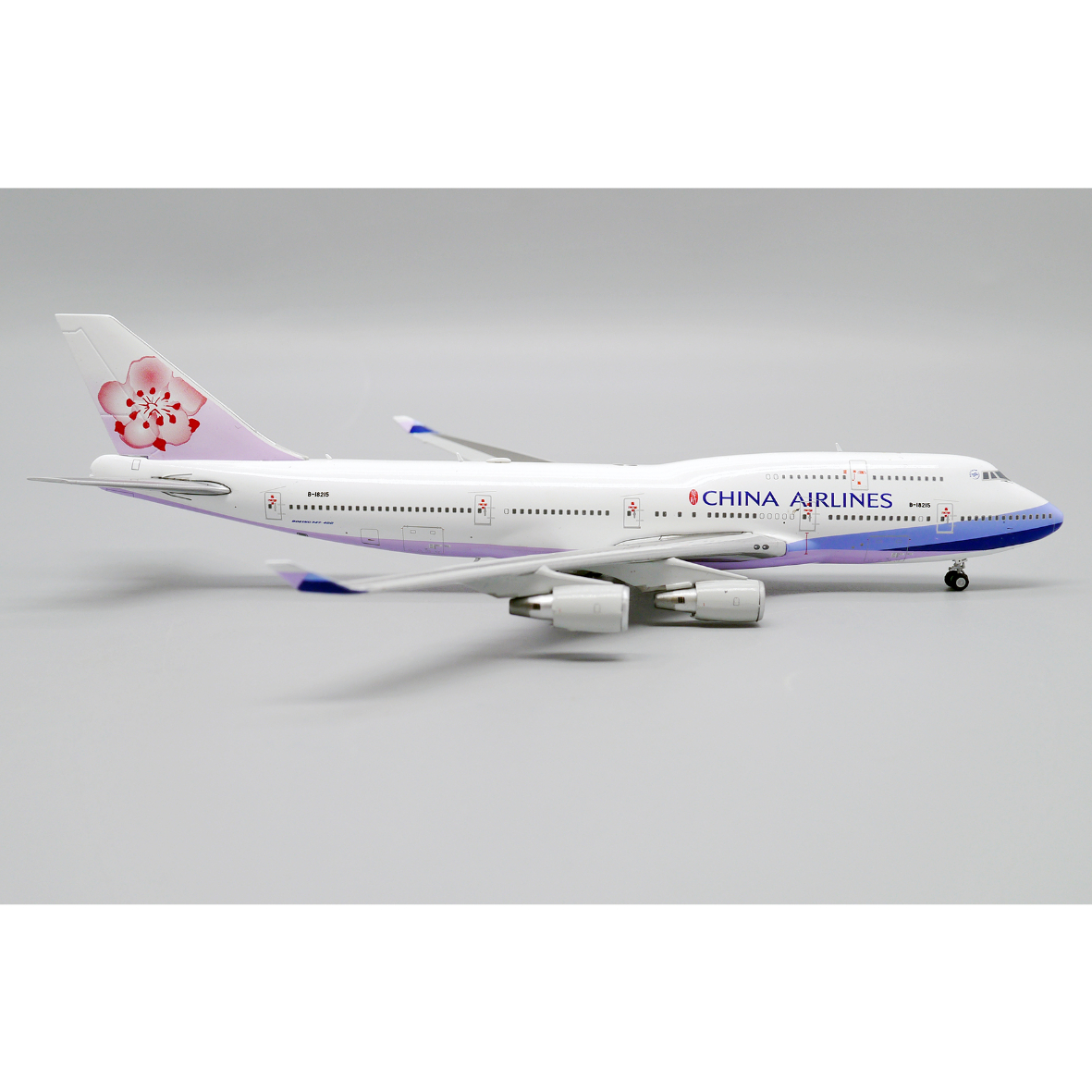 1/400 747-400 チャイナエアライン B-18215 | ひこーきちゃん