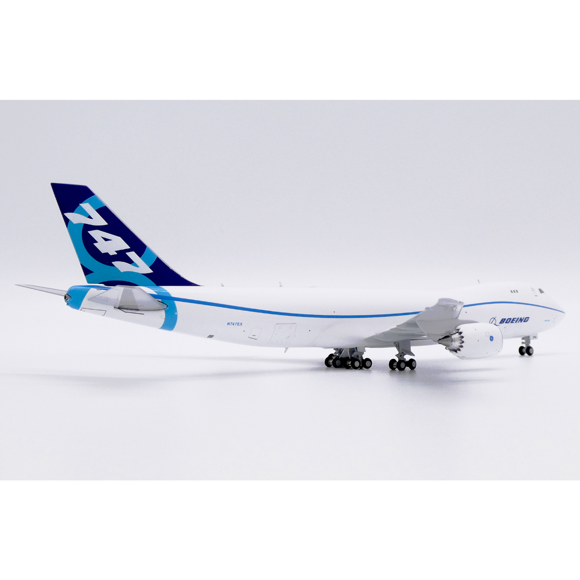 1/400 747-8F ボーイング社「Experimental」 N747EX | ひ