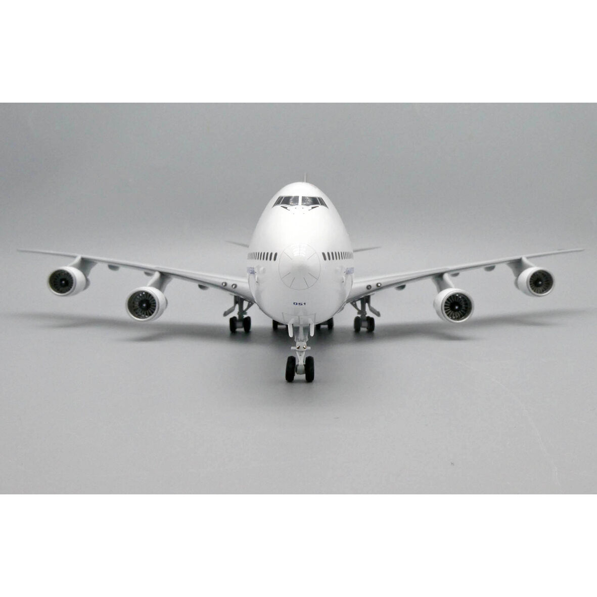 1:200合金飛行機 B747-300南アフリカ航空ZS-SAJワールドカッ2 1:200合金飛行機 B747-300南アフリカ航空ZS-SAJワールドカッ2