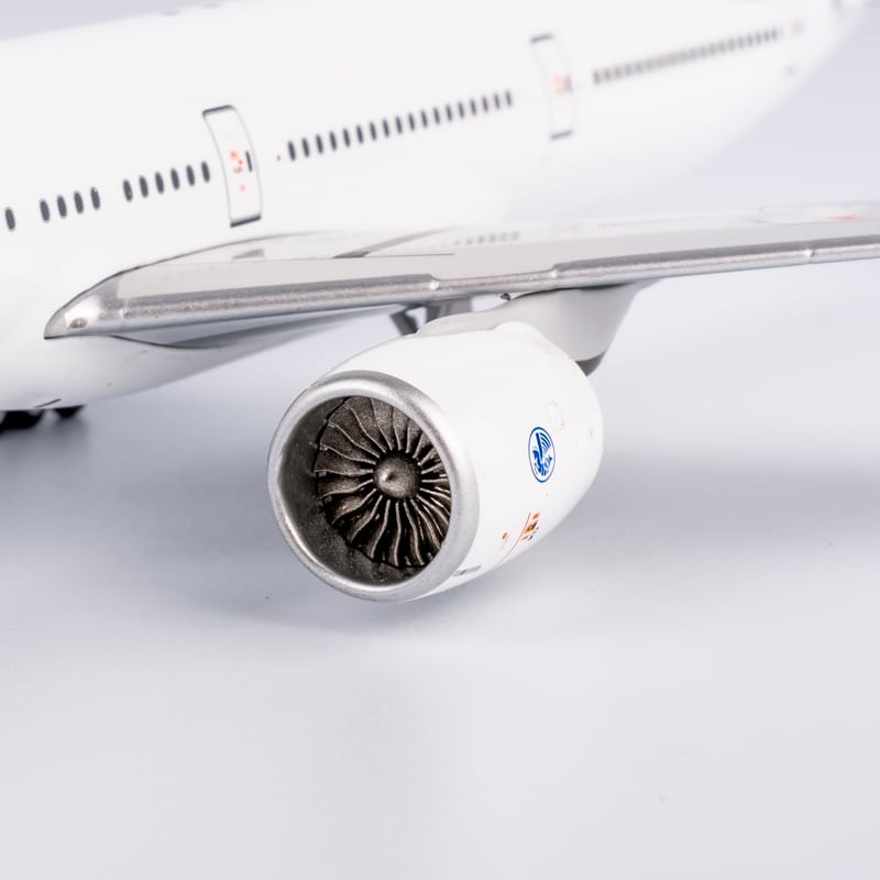 お取り寄せ商品】1/400 777-300ER エールフランス航空 F-