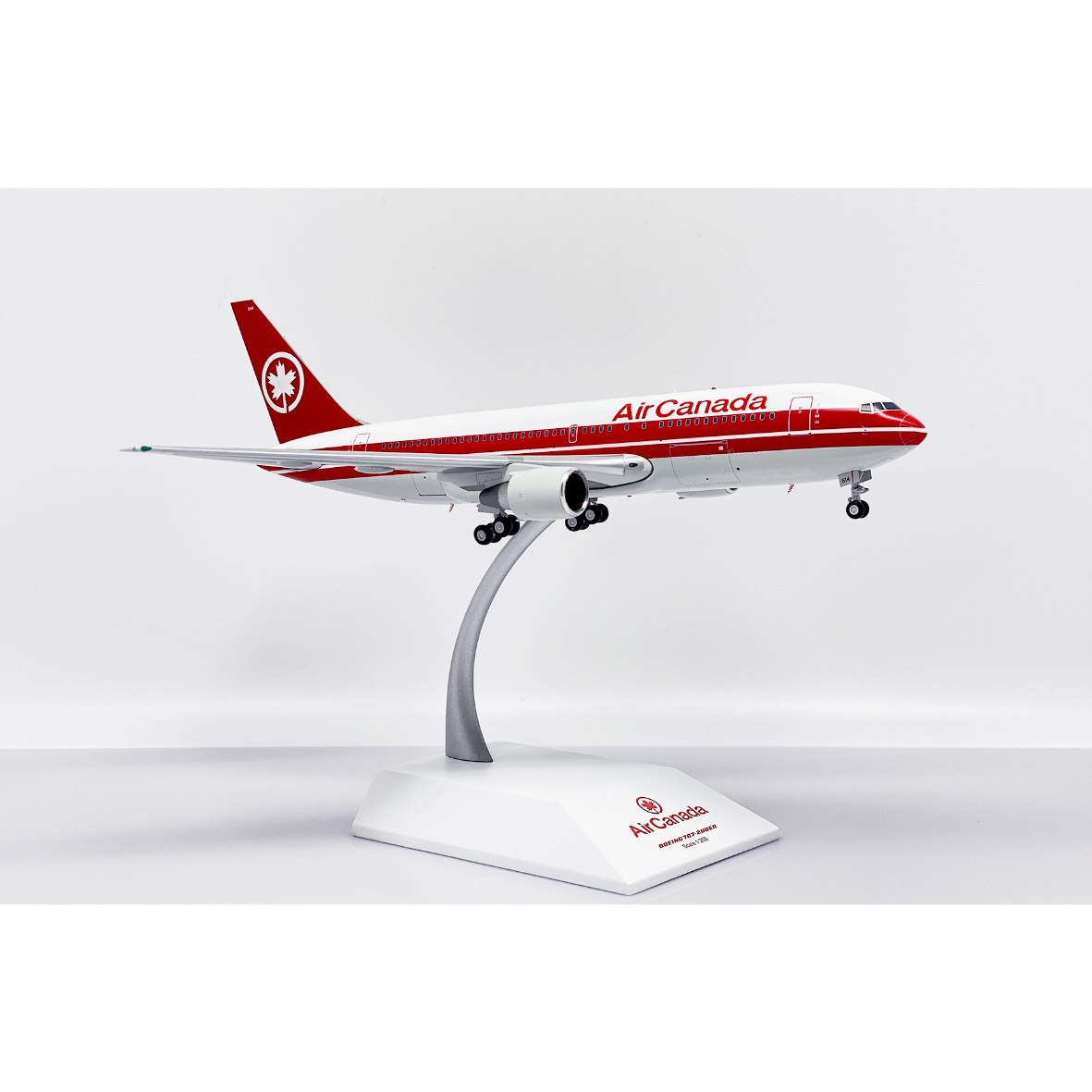 UTA  767-200　フランス航空　ウエストモデル　カウンターディスプレー UTA 767-200フランス航空ウエストモデルカウンターディスプレー