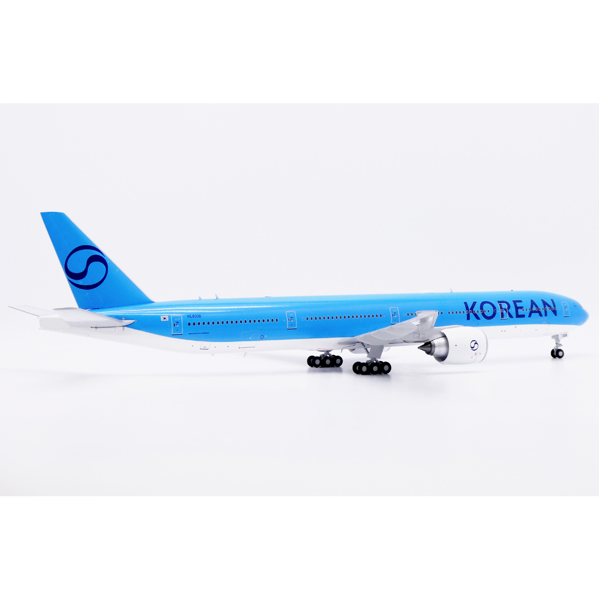 1/200 大韓航空 Boeing777 SuperM 特別塗装機 世界一文字量の多い特別塗装機」か？ 大韓航空で誕生 その驚愕発想の