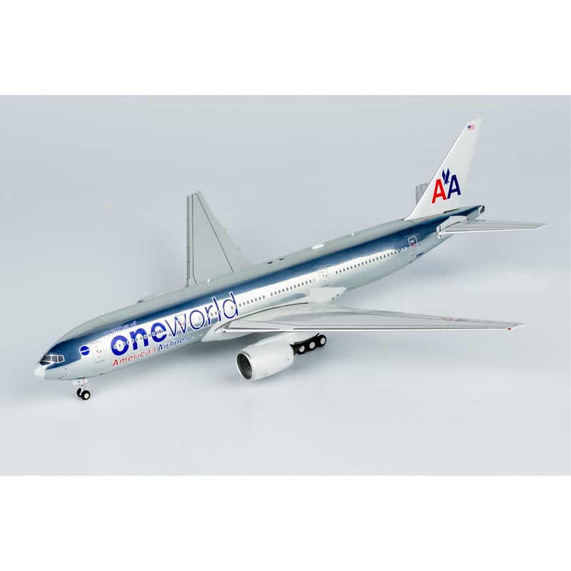 お取り寄せ商品】1/400 777-200ER アメリカン航空「ワンワールド塗装機