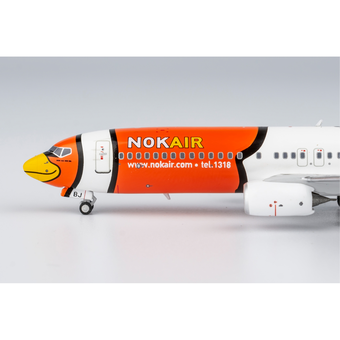お取り寄せ商品】1/400 737-800/w ノックエア「Nok Ra Ruen