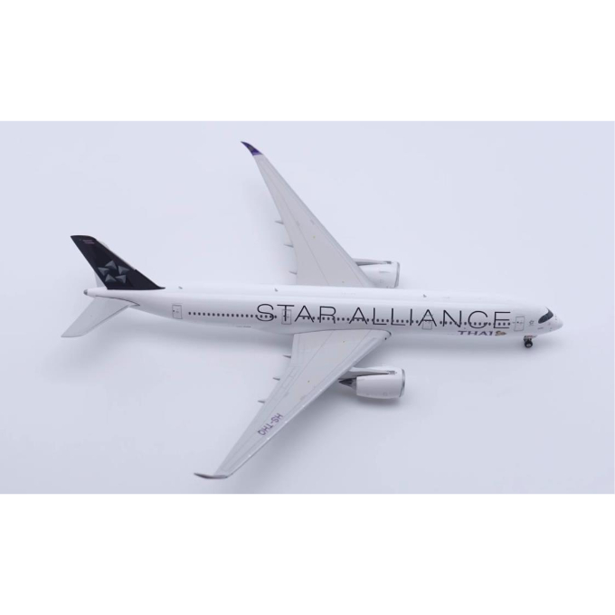 【お取り寄せ商品】1/400 A350-900 タイ国際航空「スターアライアンス塗装機」 HS-THQ