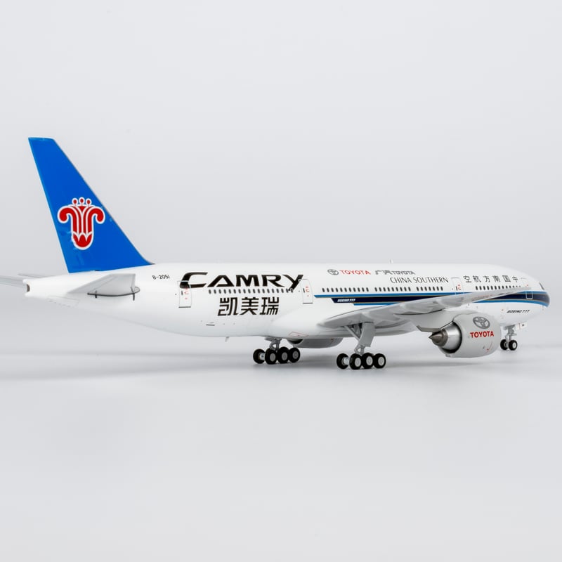 お取り寄せ商品】1/400 777-200 中国南方航空「CAMRY」 B-2051