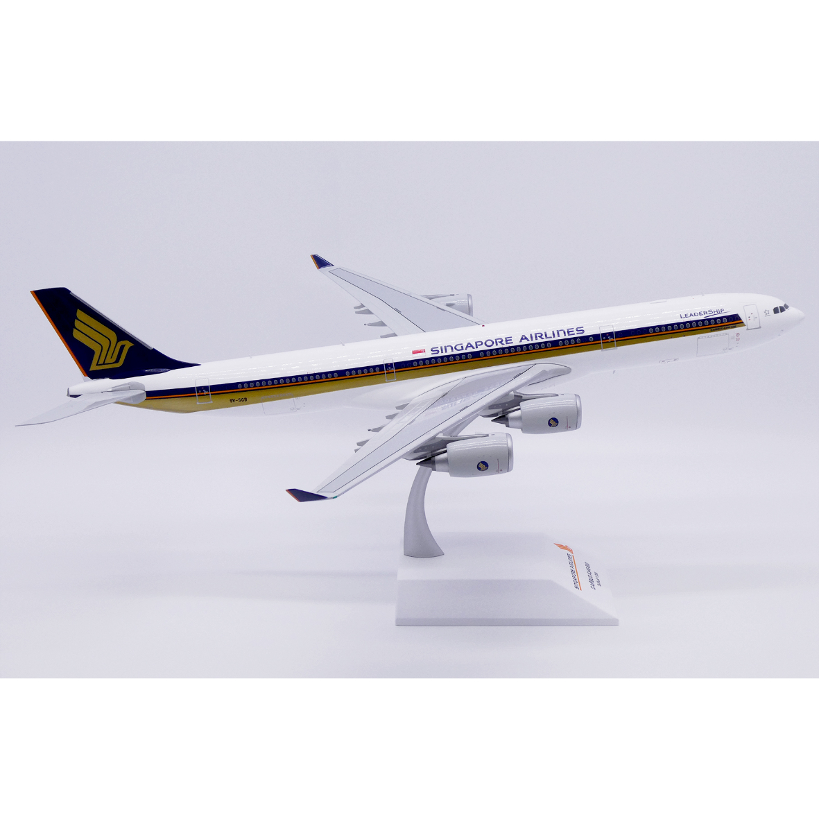1/200 A340-500 シンガポール航空「Leadership」