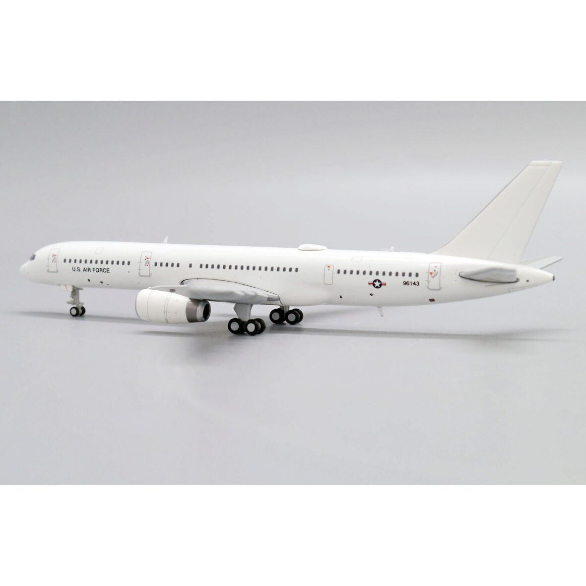 お取り寄せ商品】1/400 ボーイングC-32B アメリカ空軍 99-6143 | ひ