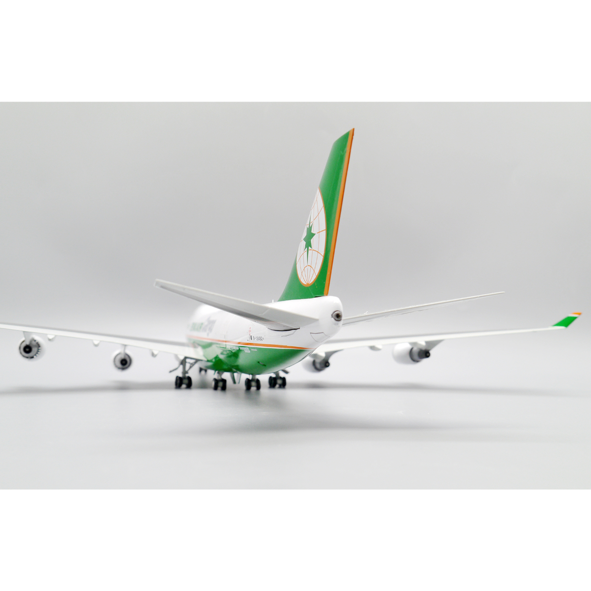 お取り寄せ商品】1/200 747-400F エバー航空 B-16482(貨物ドア お取り寄せ商品】1/200 747-400F エバー航空 B-16482(貨物ドア