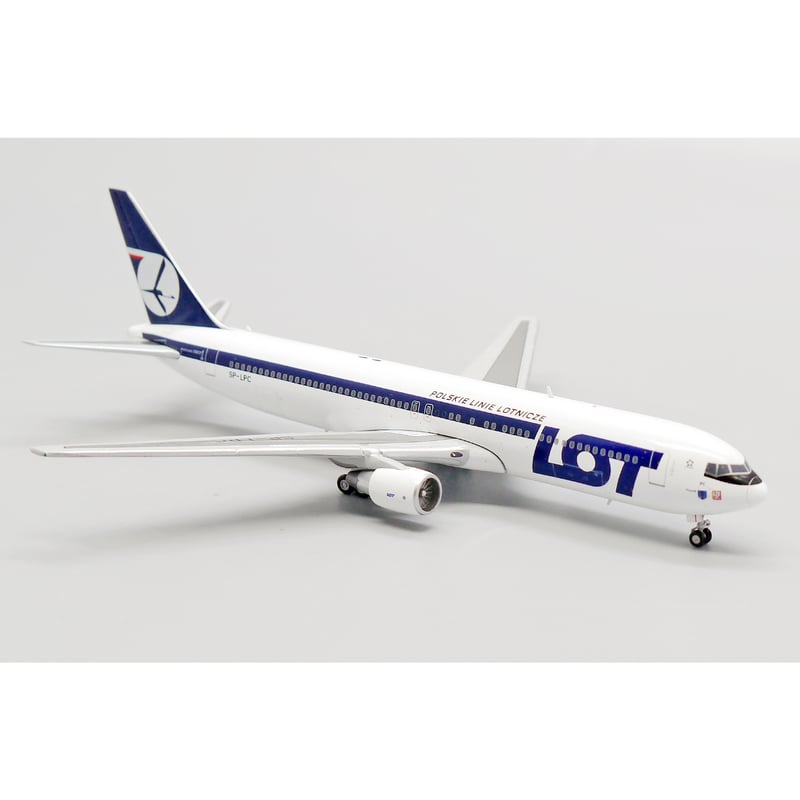 767　専用です、ご確認中　！ お取り寄せ商品】1/400 767-300ER LOTポーランド航空「胴