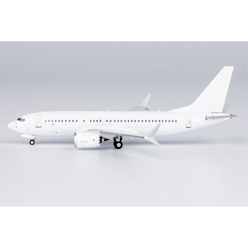 モデルプレーン（B737 MAX） 1/400 737 MAX 7 | ひこーきちゃん