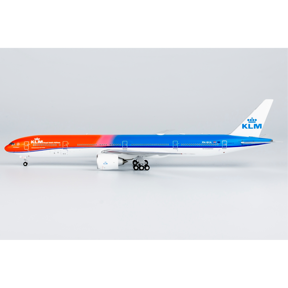1/400 777-300ER KLMオランダ航空「オレンジ・プライド特別塗装機」