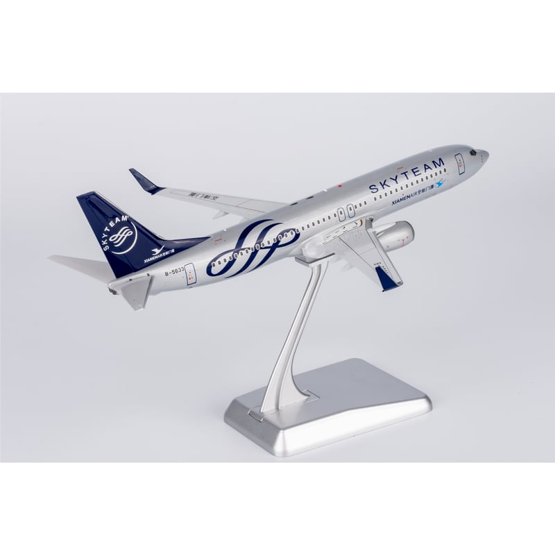 お取り寄せ商品】1/200 737-800/w 厦門航空「スカイチーム特別塗装機