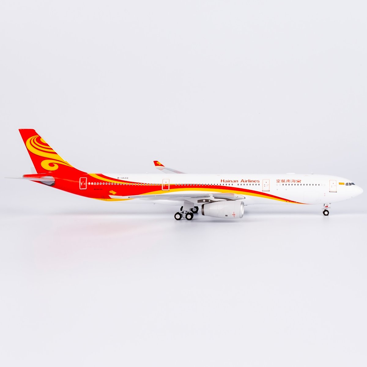 1/400 A330-300 海南航空 B-1020 | ひこーきちゃん