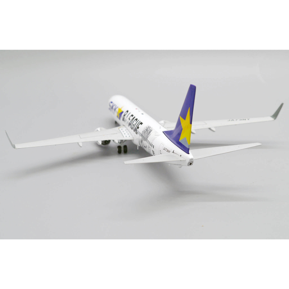 非売品・新商品情報】1/200 737-800 スカイマーク「B.LEAGUE JET