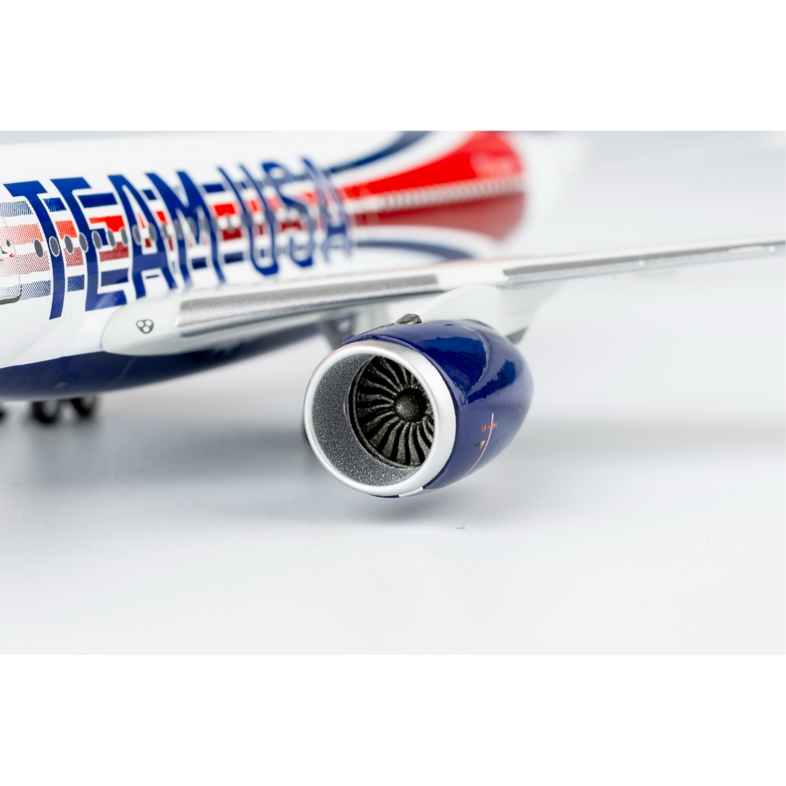 お取り寄せ商品】1/400 A350-900 デルタ航空「TEAM USA特 お取り寄せ商品】1/400 A350-900 デルタ航空「TEAM USA特