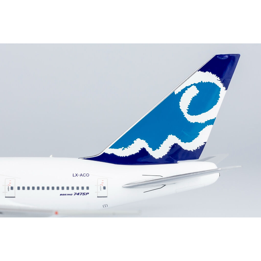 お取り寄せ商品】1/400 747SP コルセールフライ LX-ACO