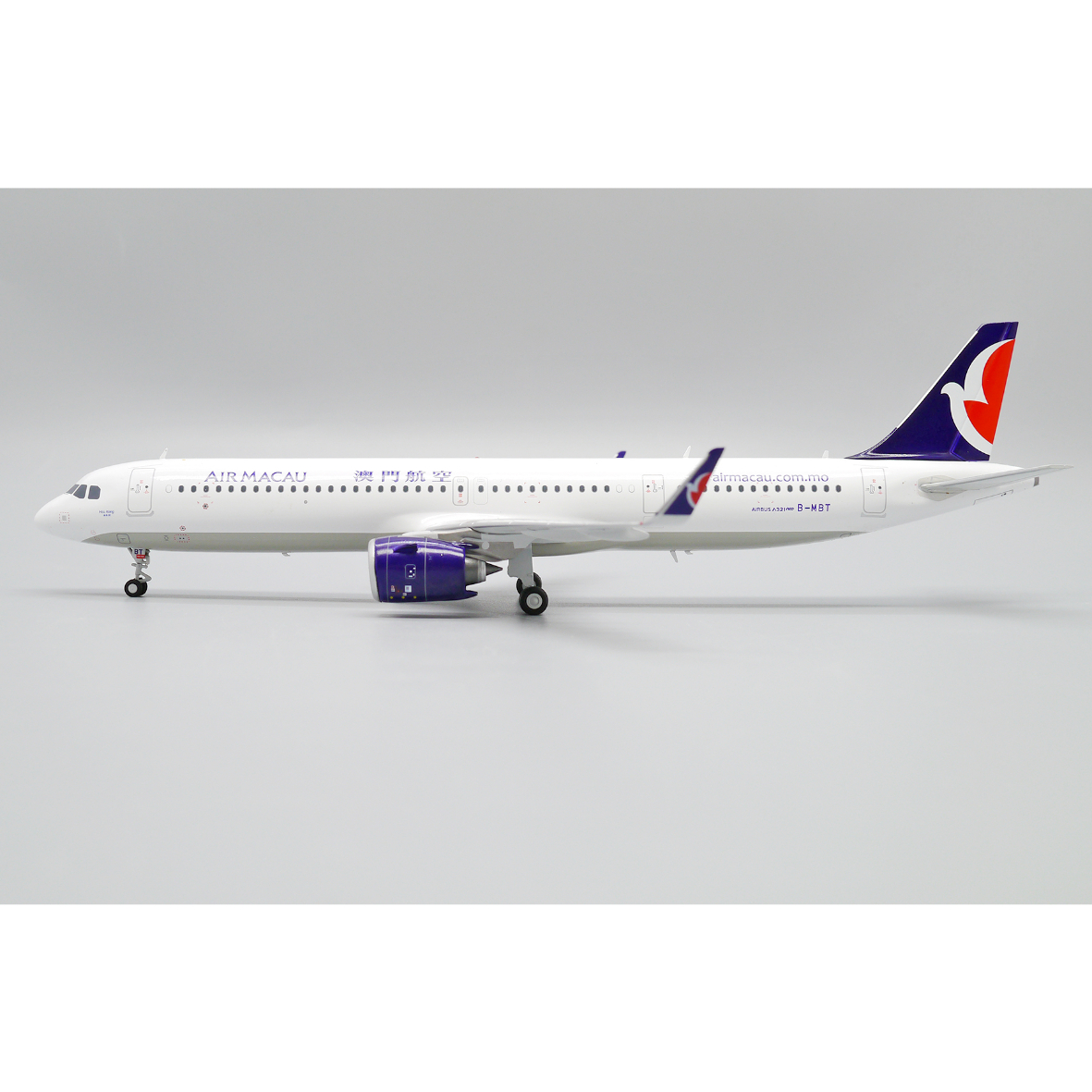 お取り寄せ商品】1/200 A321NEO マカオ航空 B-MBT | ひこーきちゃん