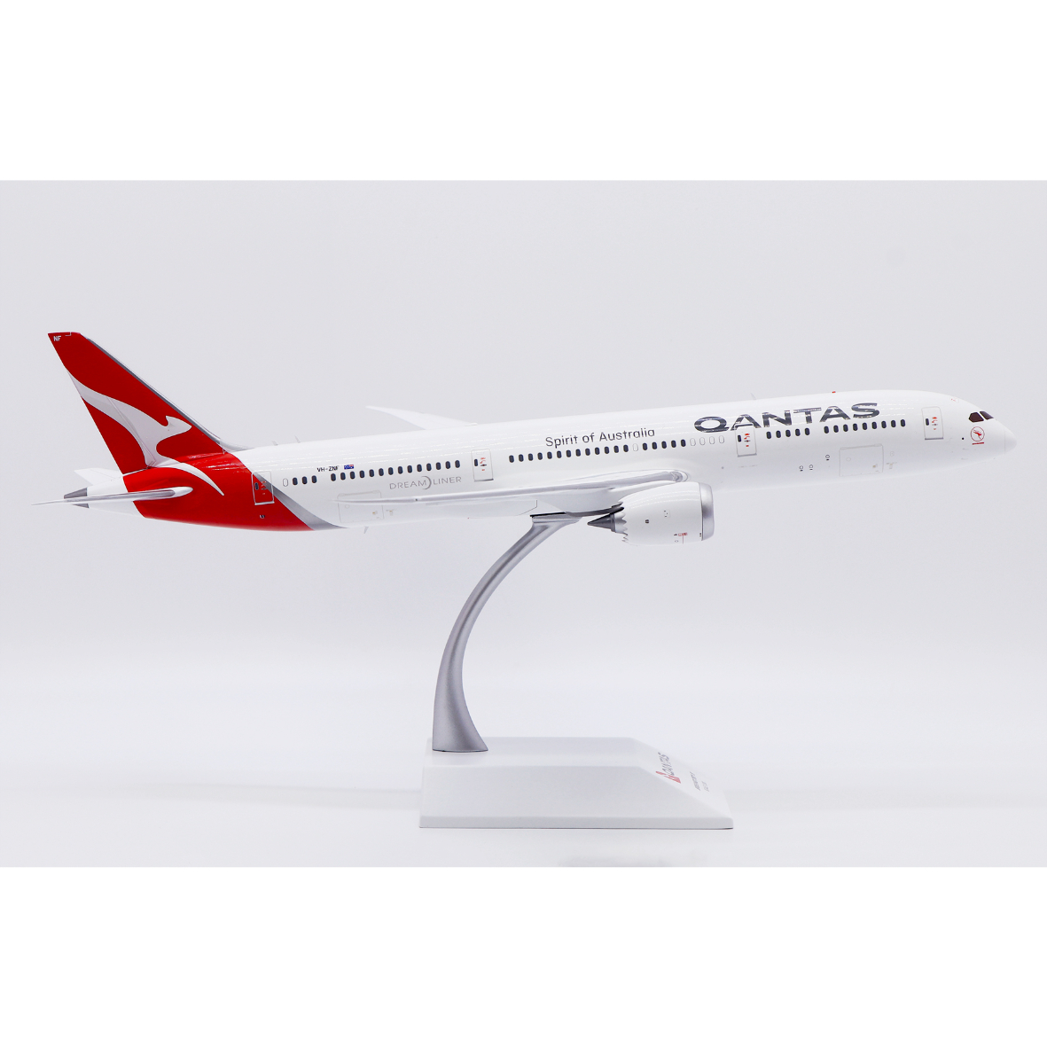 お取り寄せ商品】1/200 787-9 カンタス航空 VH-ZNF | ひこーきちゃん