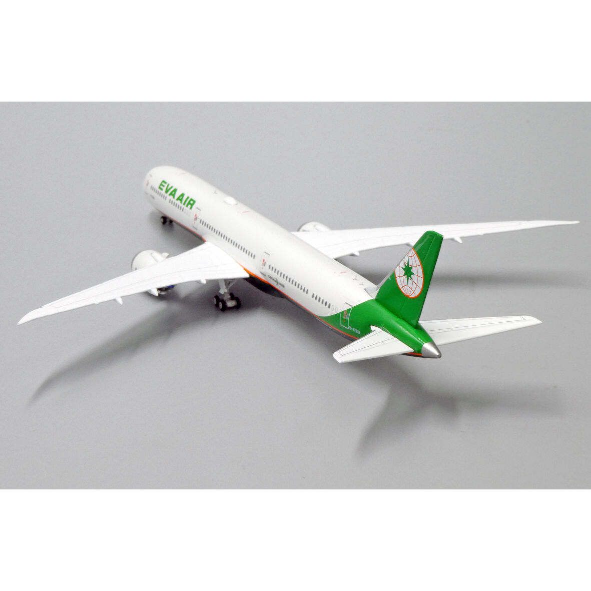 もっと値下)希少 EVA エバー 航空 787-9 模型 1/200モデル - 航空機