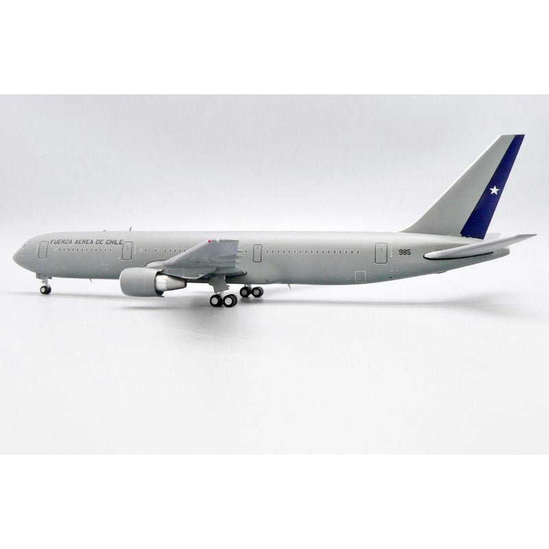 お取り寄せ商品】1/200 767-300ER チリ空軍 985 | ひこーきちゃん