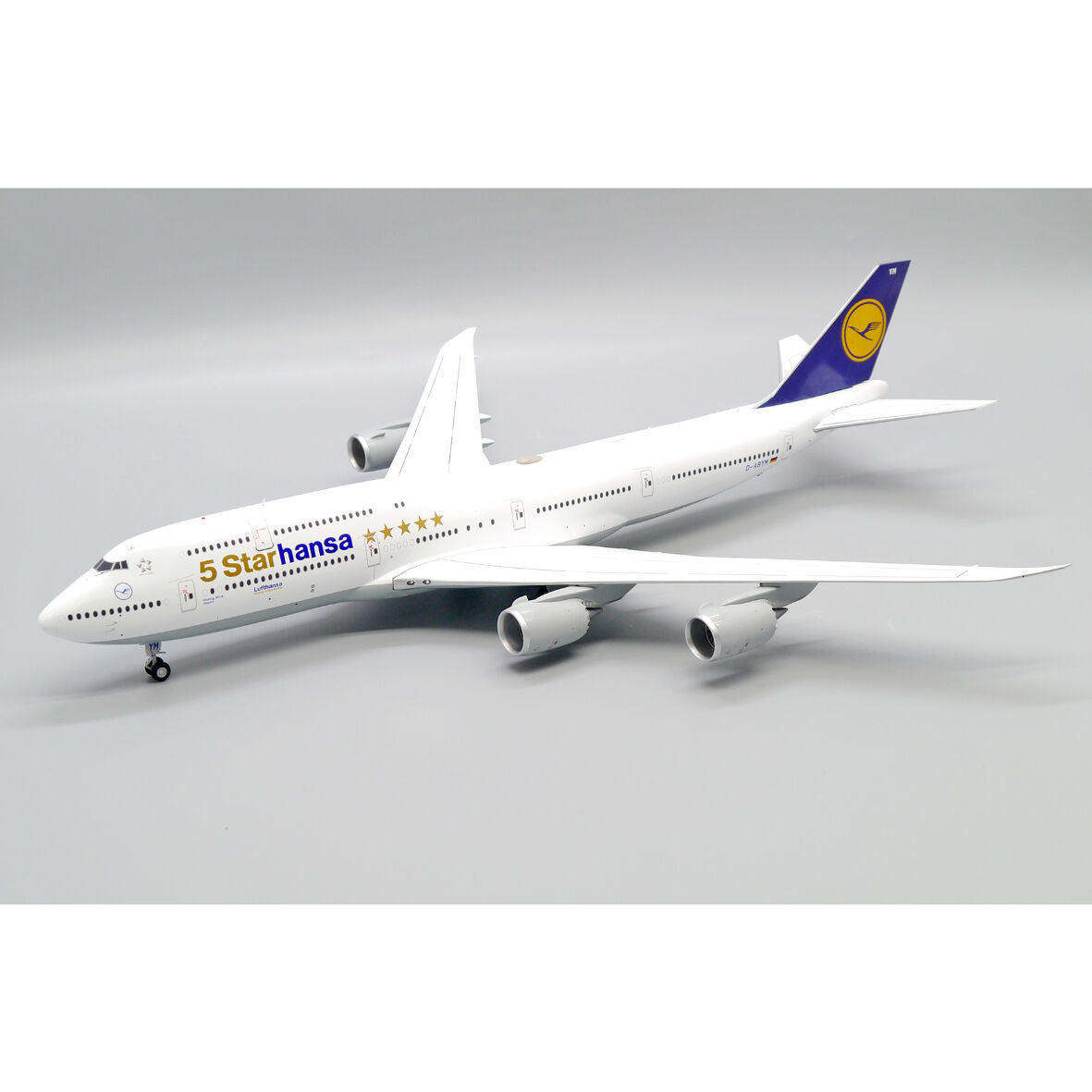 新品 Herpa 1/200 ルフトハンザ航空 B747-400 D-ABVR 民間航空機