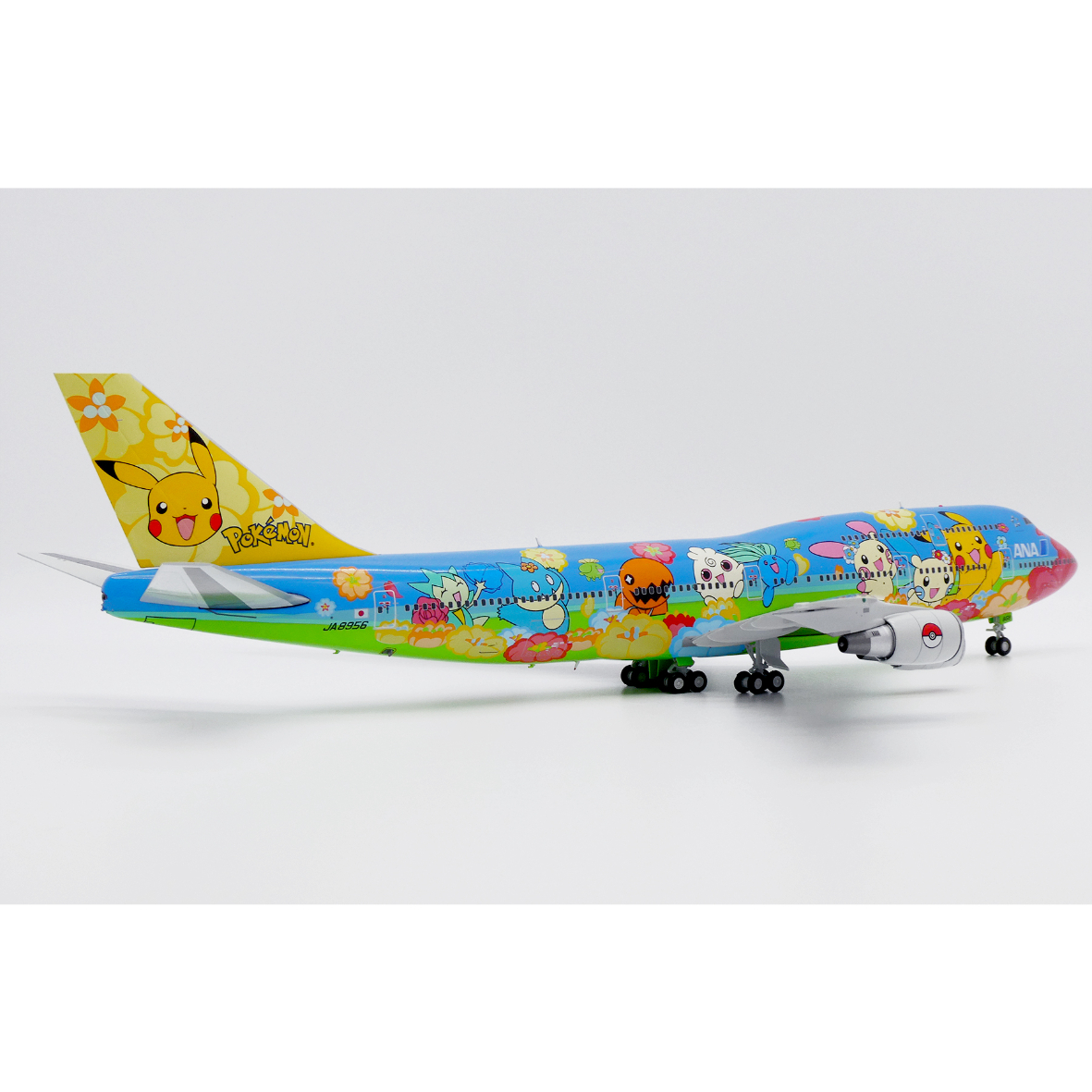 非売品・新商品情報】1/200 747-400D ANA「お花ジャンボ特別塗装機」