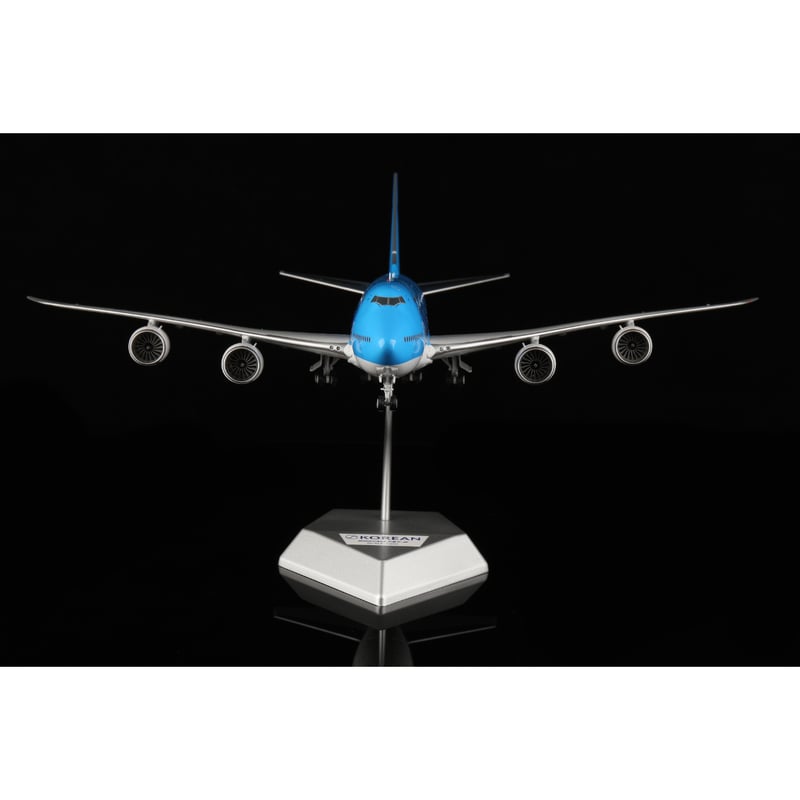 特価商品】【お取り寄せ商品】1/200 747-8 大韓航空「新塗装」 HL7638