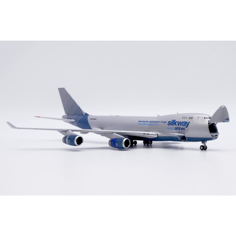 1/400 747-400F シルクウェイウエスト航空 4K-BCH 貨物ドア開閉選択式