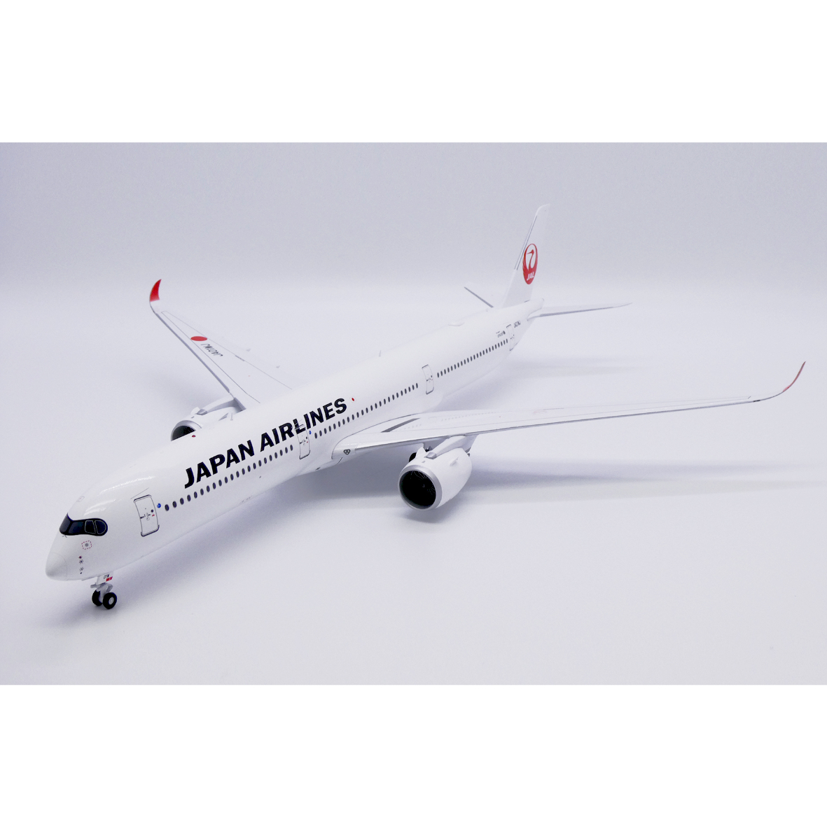 JAL A350-1000 初号機 エアバス JA01WJ Phoenix Amazon.co.jp: JAL A350-1000 初号機 エアバス Phoenix 1:400